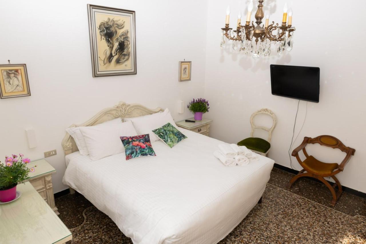 Living Sestri Airport Apartment Genova Exterior foto