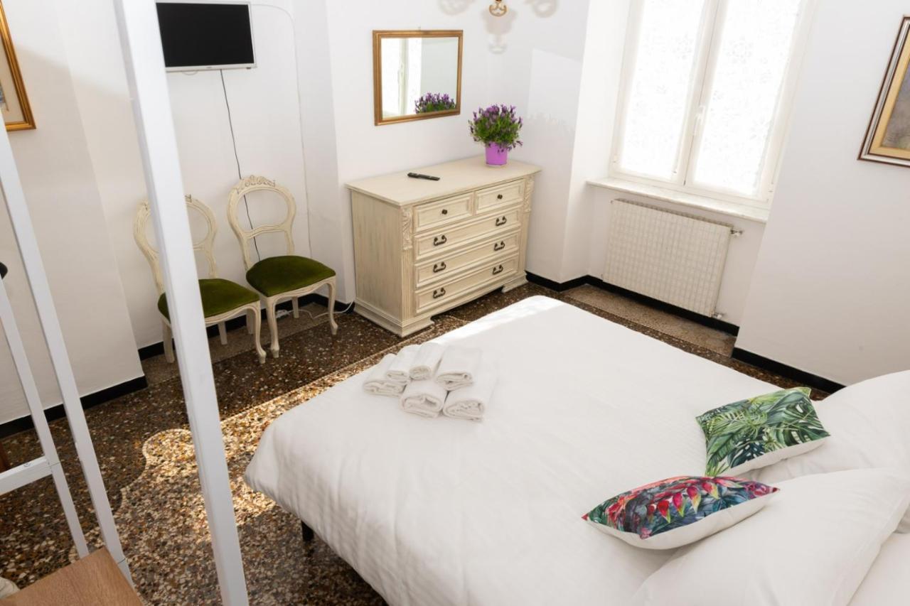Living Sestri Airport Apartment Genova Exterior foto